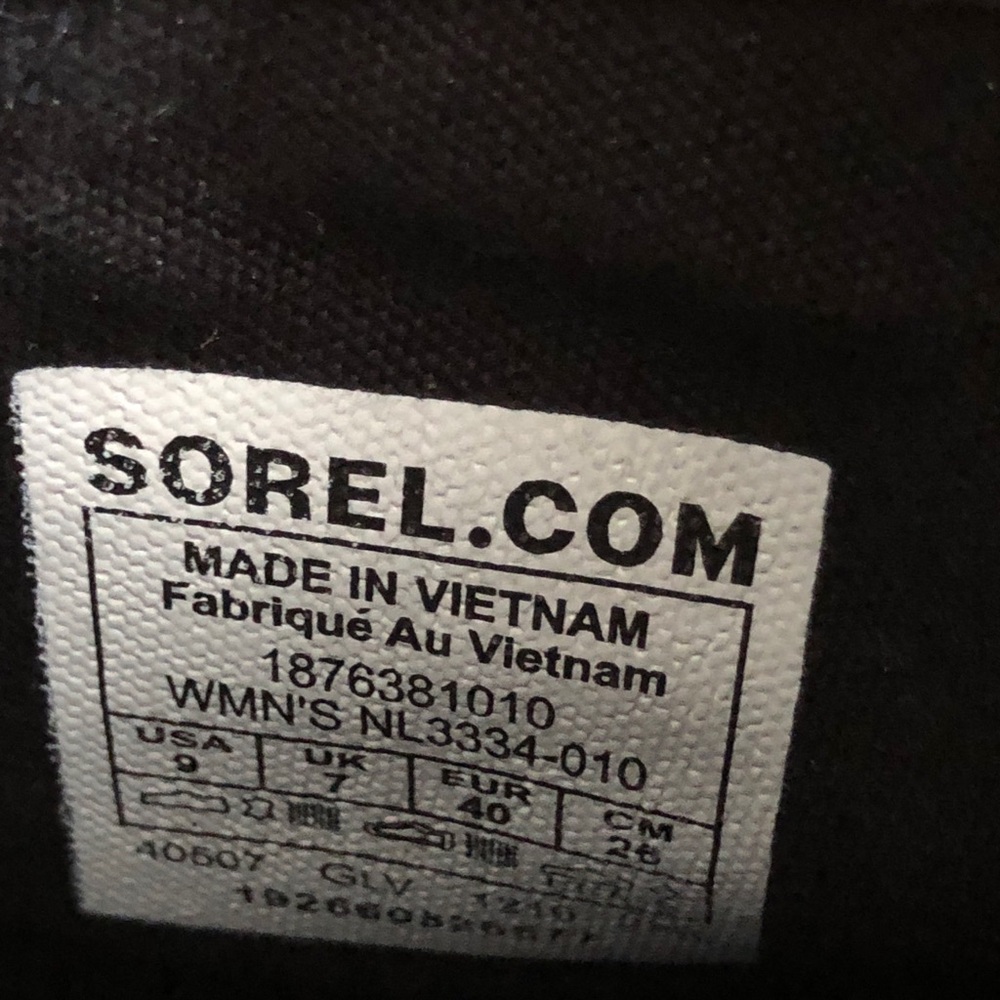 Sorel Harlow Chelsea Boots in Black Women's Size 9 worn a few times - Picture 8 of 8